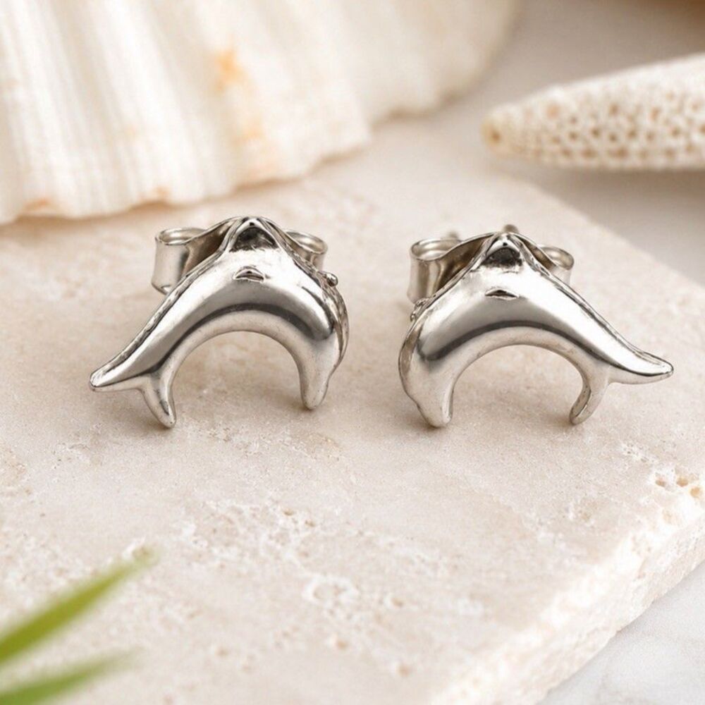 Vintage Silver Tone Dolphin Stud Earrings Coastal Beach Ocean Nautical Y2K